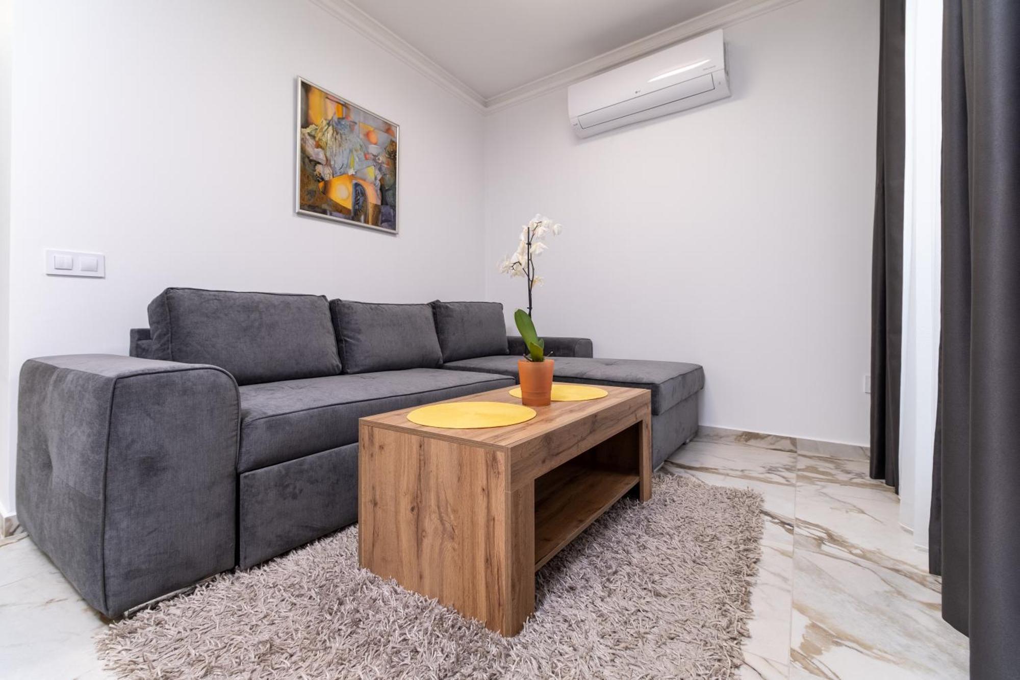 Modern 1-Bedroom Apartments Filibe Dış mekan fotoğraf