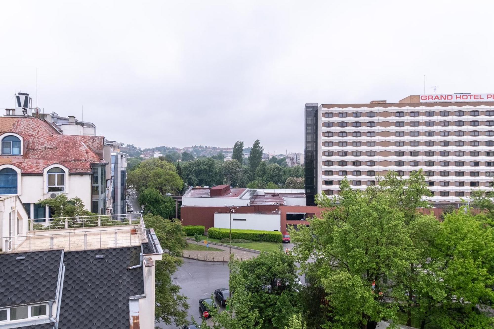 Modern 1-Bedroom Apartments Filibe Dış mekan fotoğraf